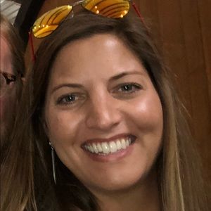 Meet your Posher, Annie